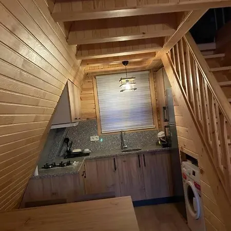 Horská chata Doganin Icinde Lueks Jakuzili Balayi Bungalovu Kumluca